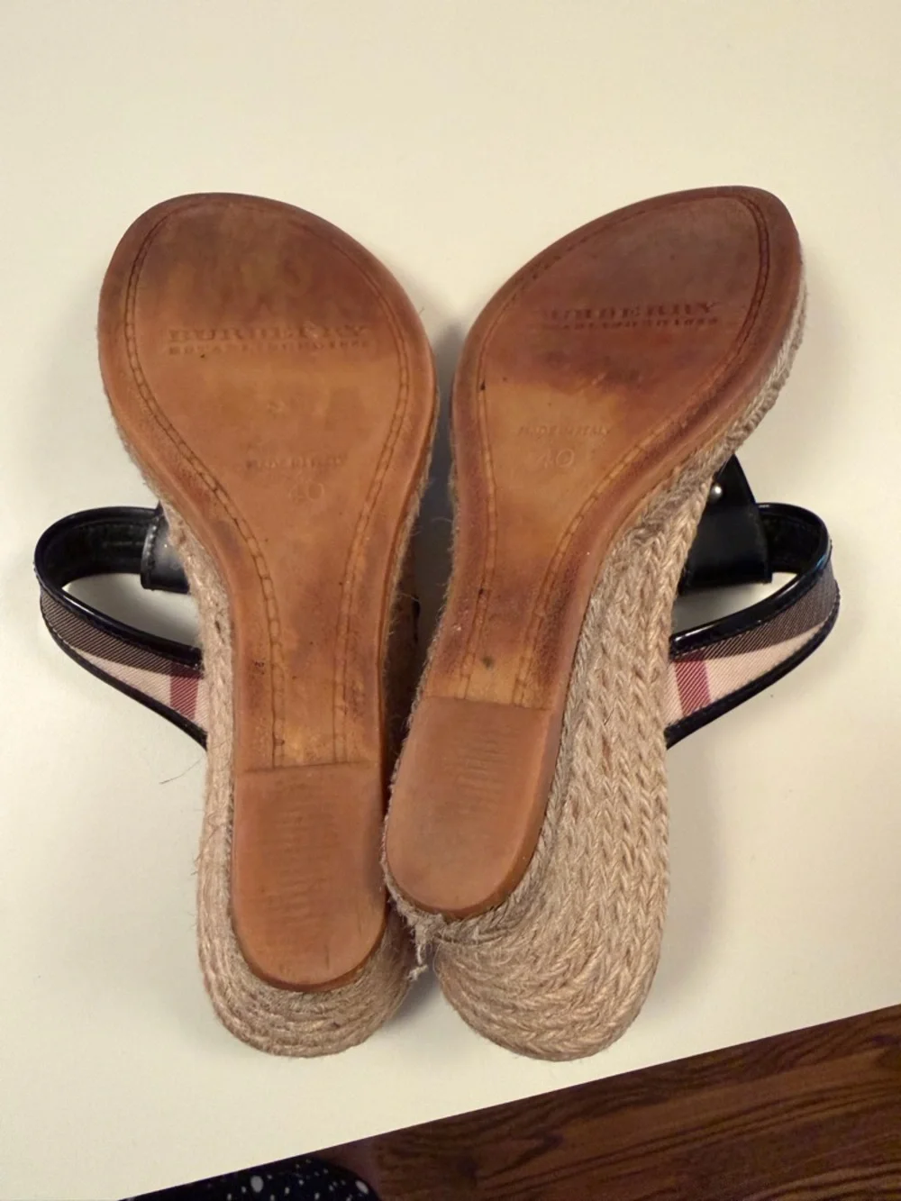 Burberry Wedge Sandals |Black Patent Leather Nova Check Strap Espadrille Size 8 - Picture 9 of 10
